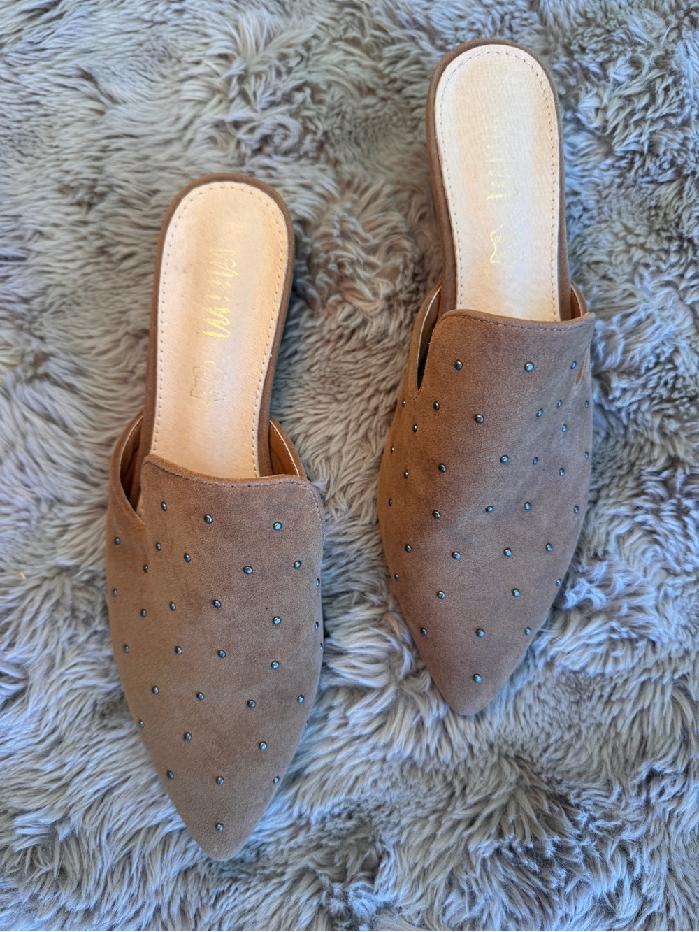 Women's Tan Suede Pointed-Toe Studded Mule